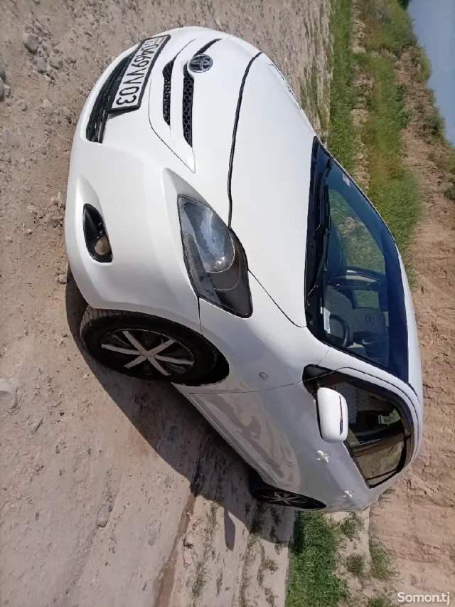 Toyota Belta 2006 · 1.5 MT