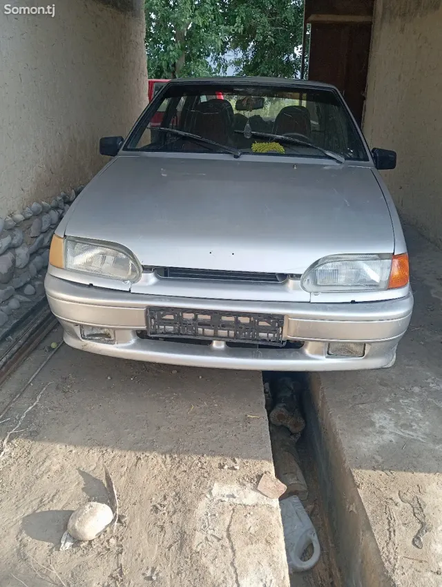 Lada (ВАЗ) 2115 2004 · 1.6 MT