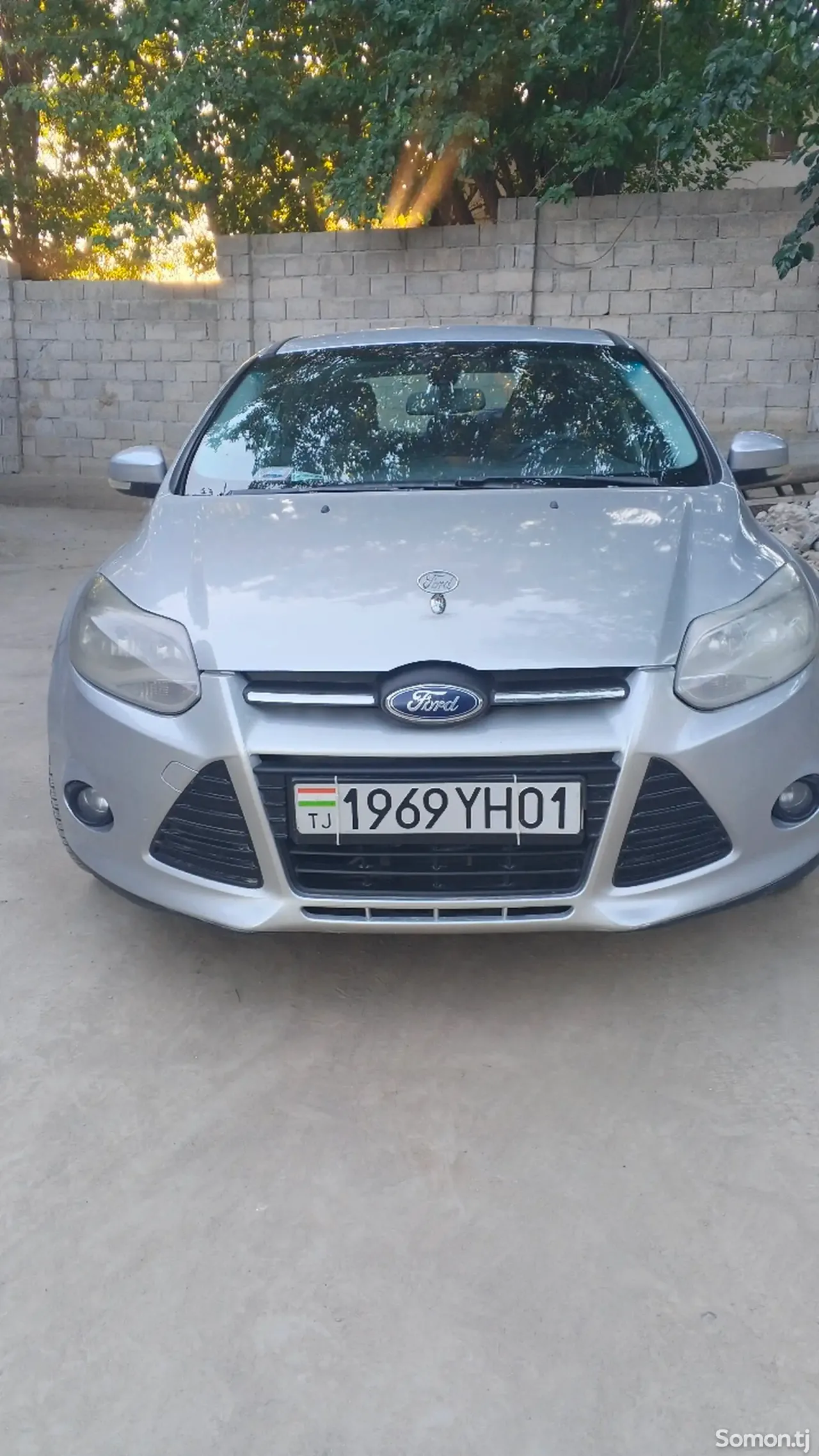 Ford Focus 2013 · 1.6 AT