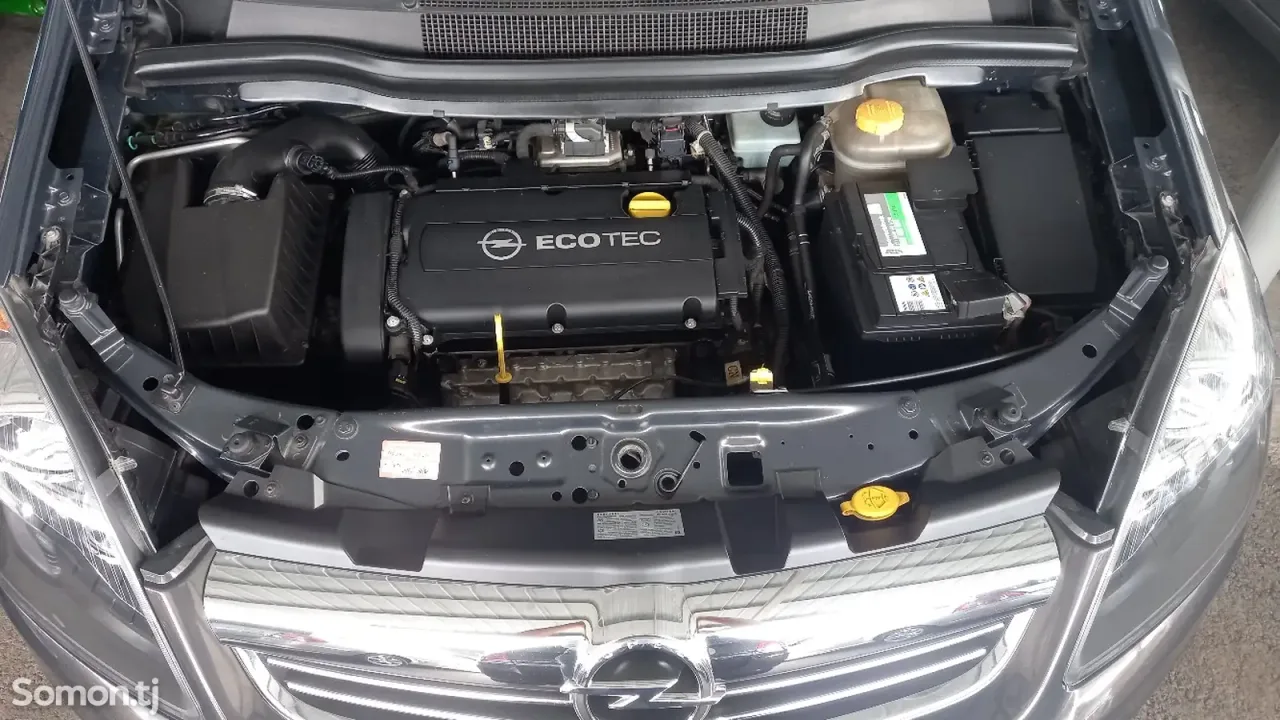 Opel Zafira 2014 · 1.8 MT