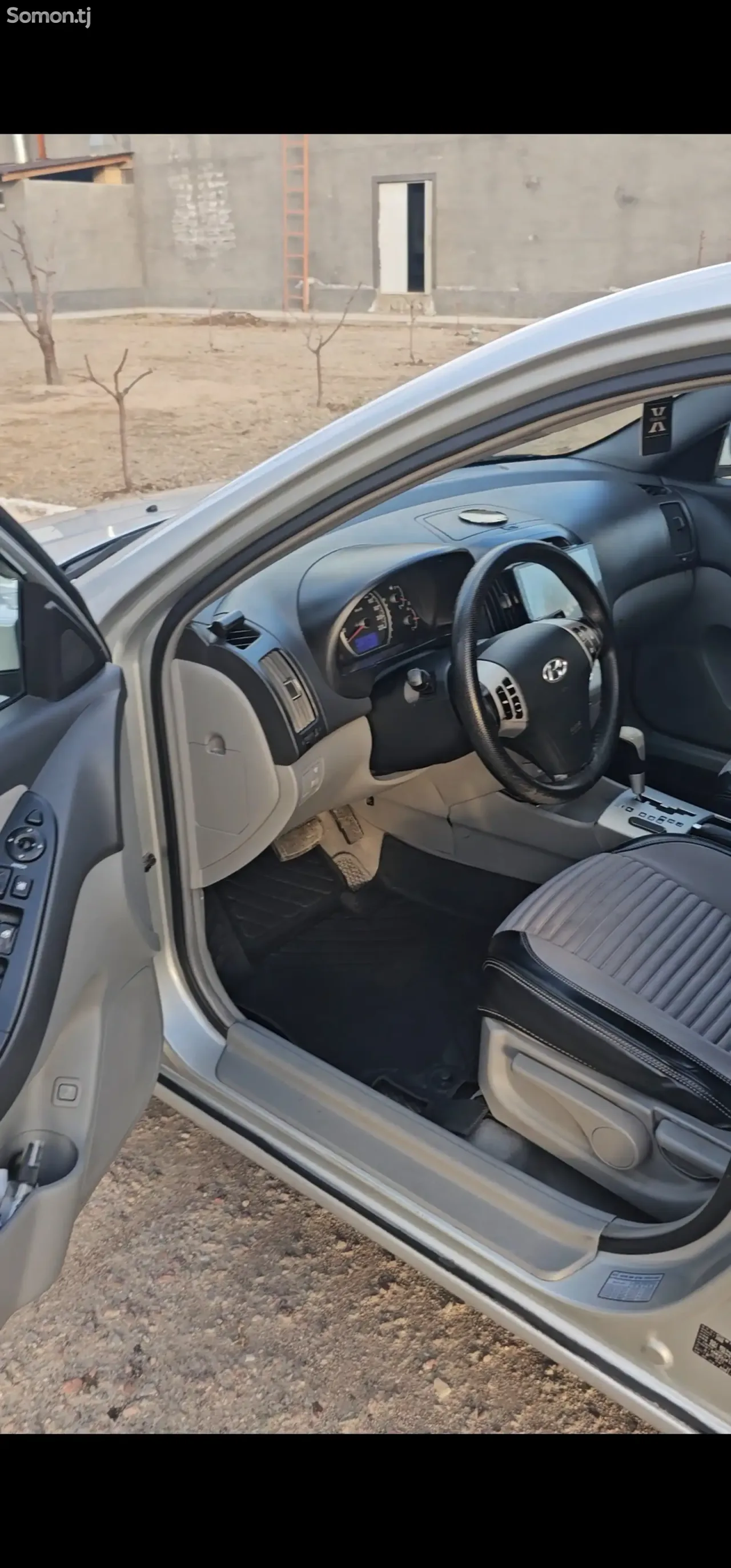 Hyundai Avante 2007 · 1.6 AT