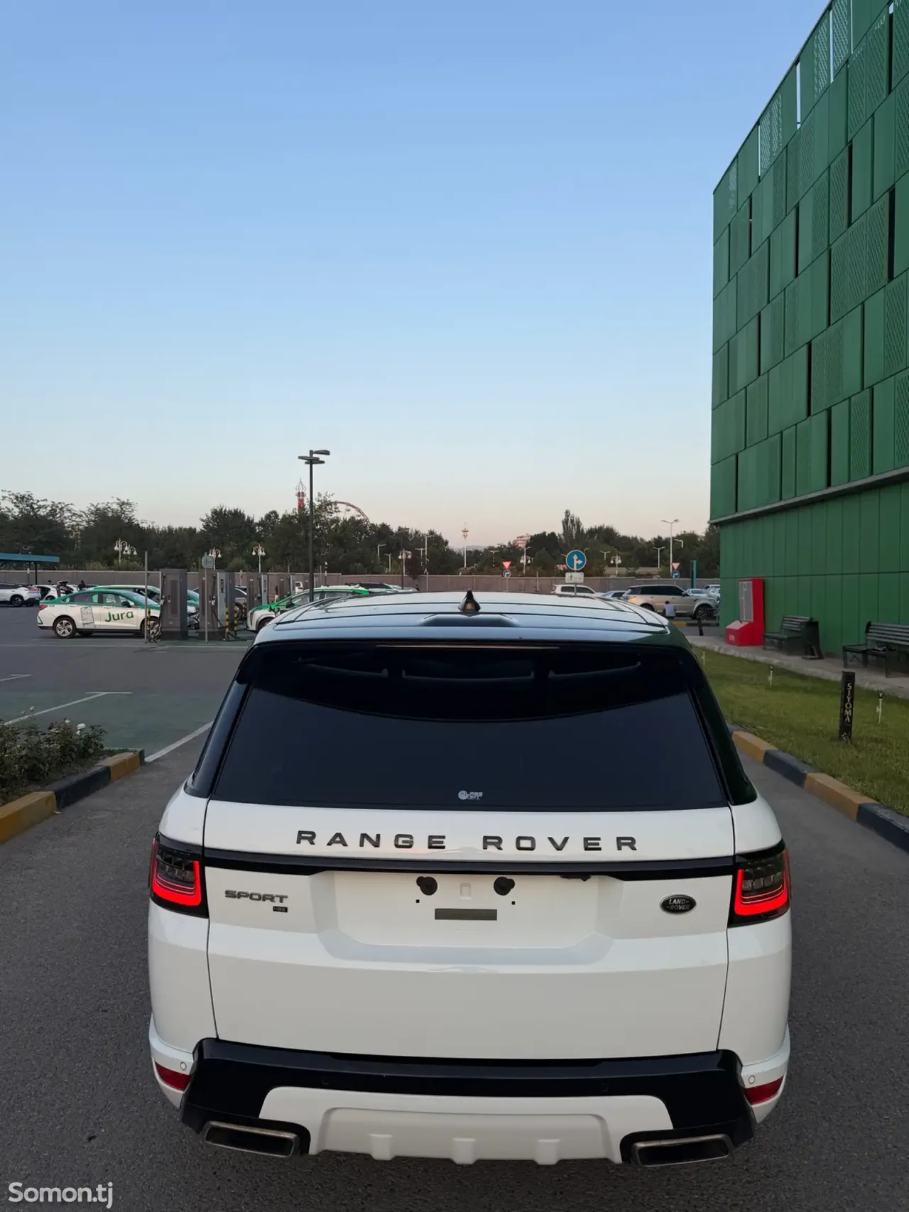Land Rover Range Rover Sport 2021 · 3.0 AT