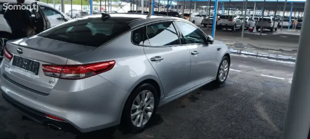 Kia Optima 2017 · 2.4 AT