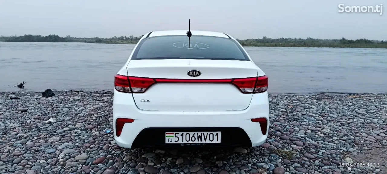 Kia Rio 2018 · 1.6 AT