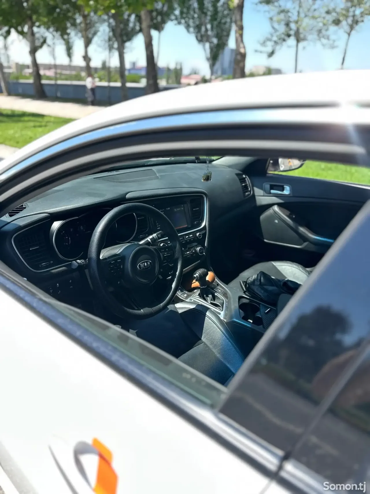 Kia K5 2014 · 2.0 AT
