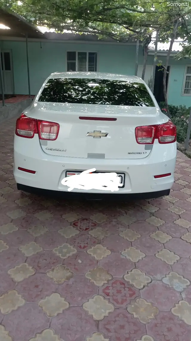 Chevrolet Malibu 2015 · 2.0 AT