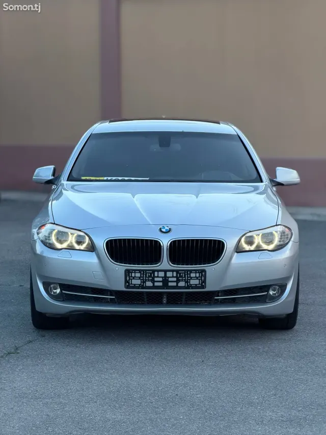 BMW 5 series 2012 · 2.0 AT