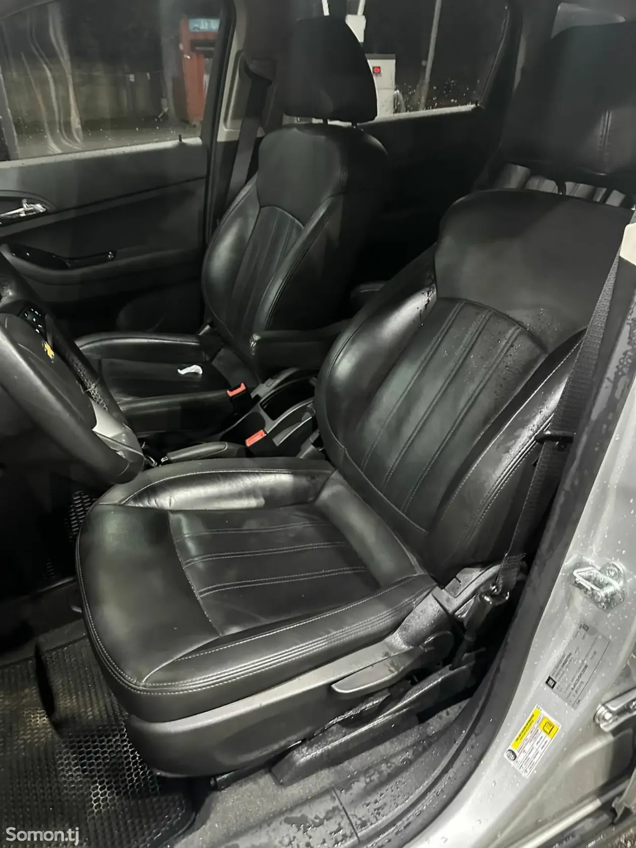 Chevrolet Orlando 2014 · 2.0 AT