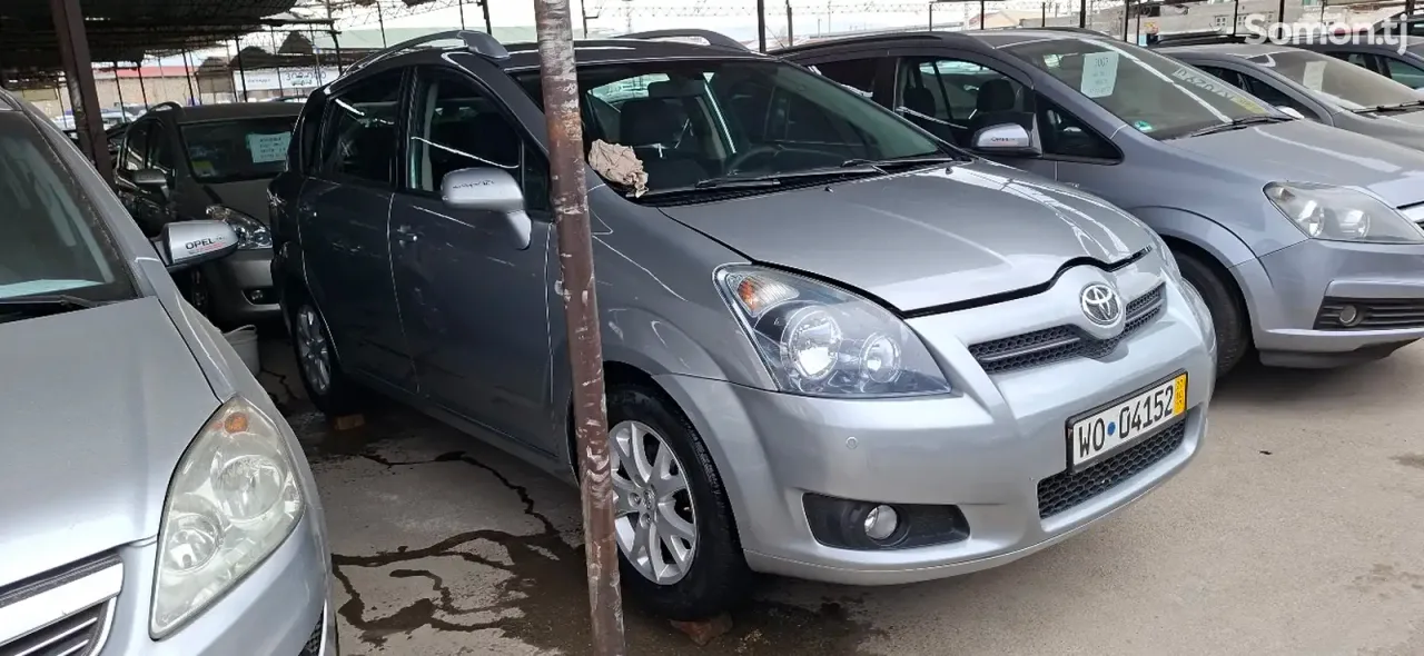 Toyota Corolla Verso 2008 · 1.8 MT