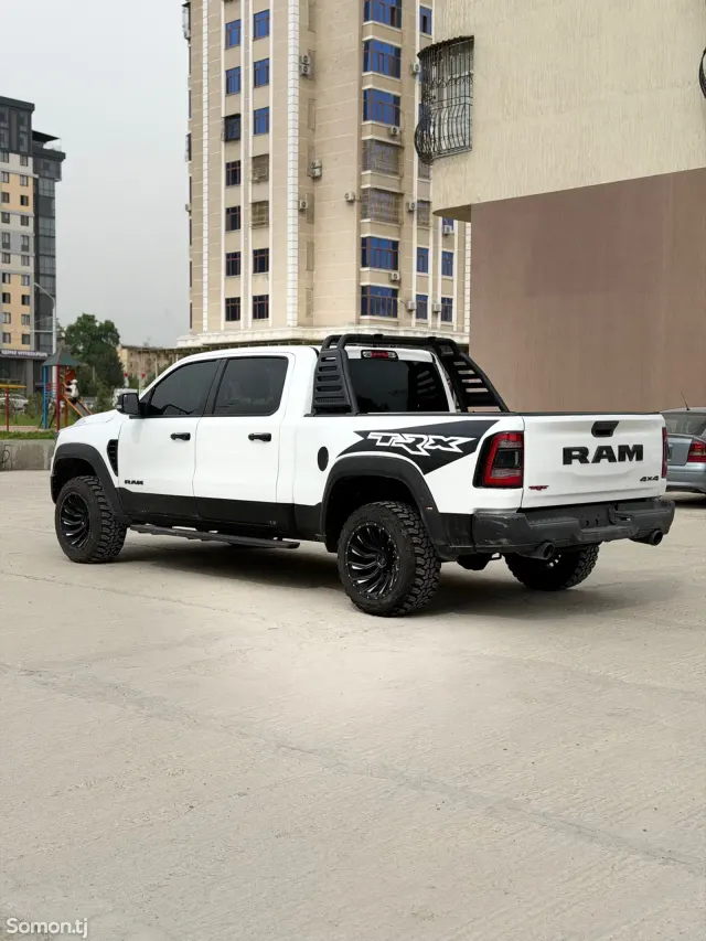 Dodge RAM 2023 · 3.6 AT