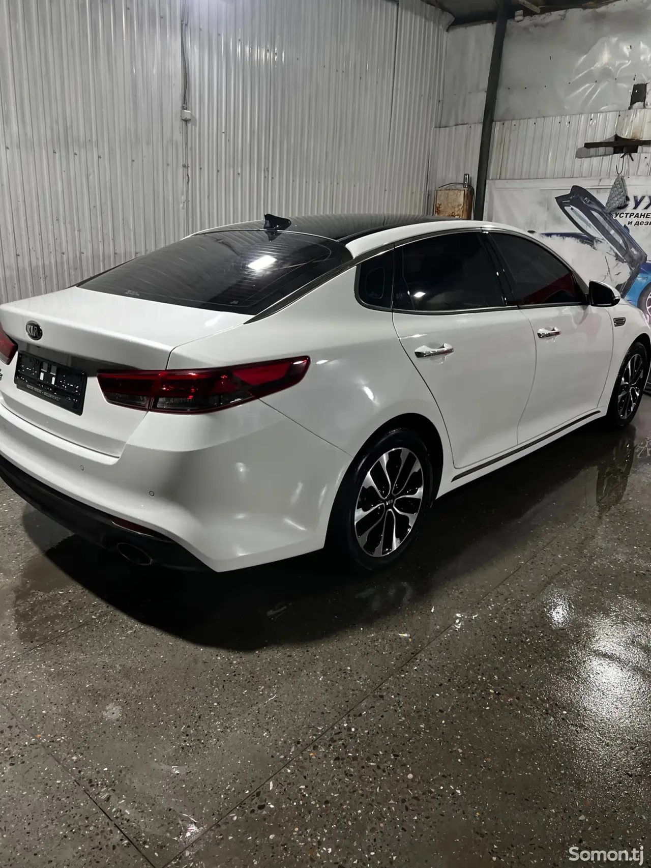 Kia K5 2015 · 2.0 AT