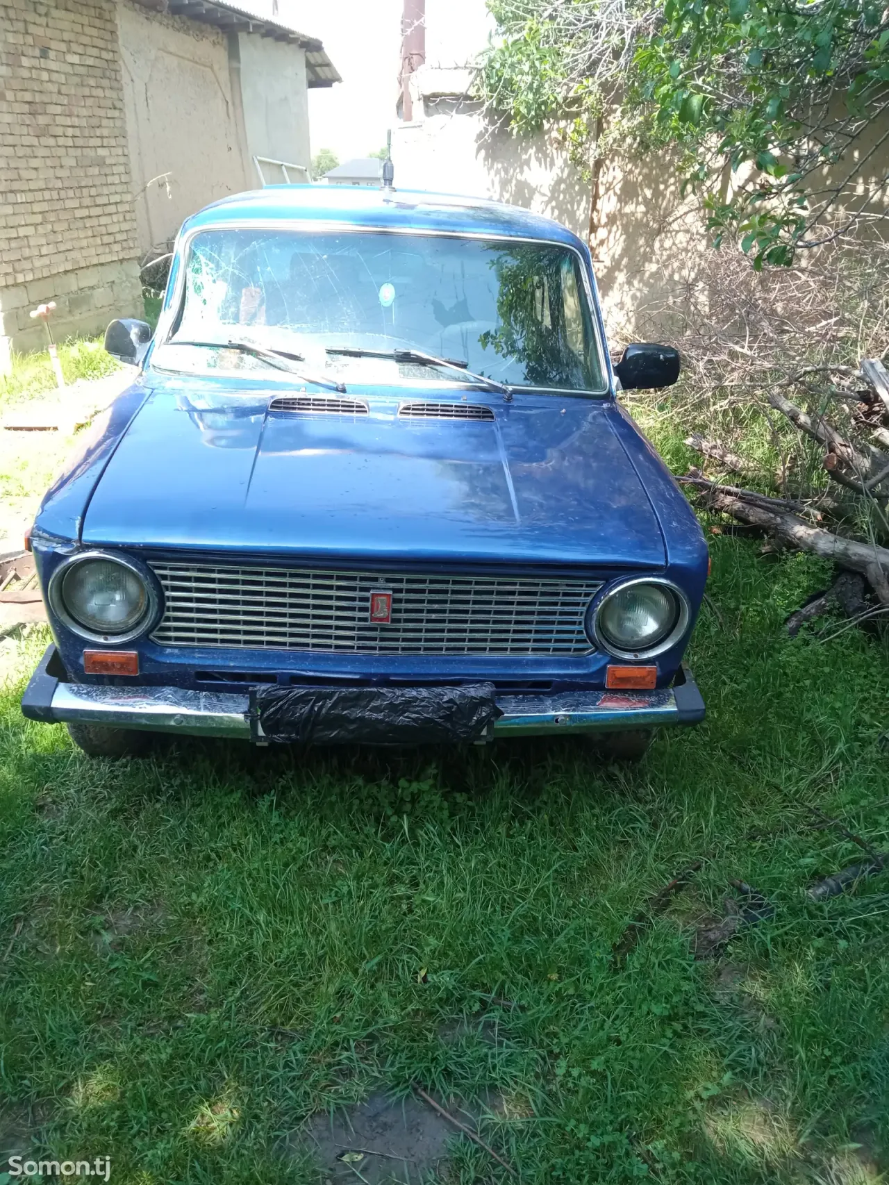 Lada (ВАЗ) 2111 1983 · 1.5 MT