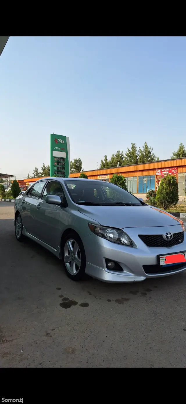 Toyota Corolla 2010 · 2.4 AT