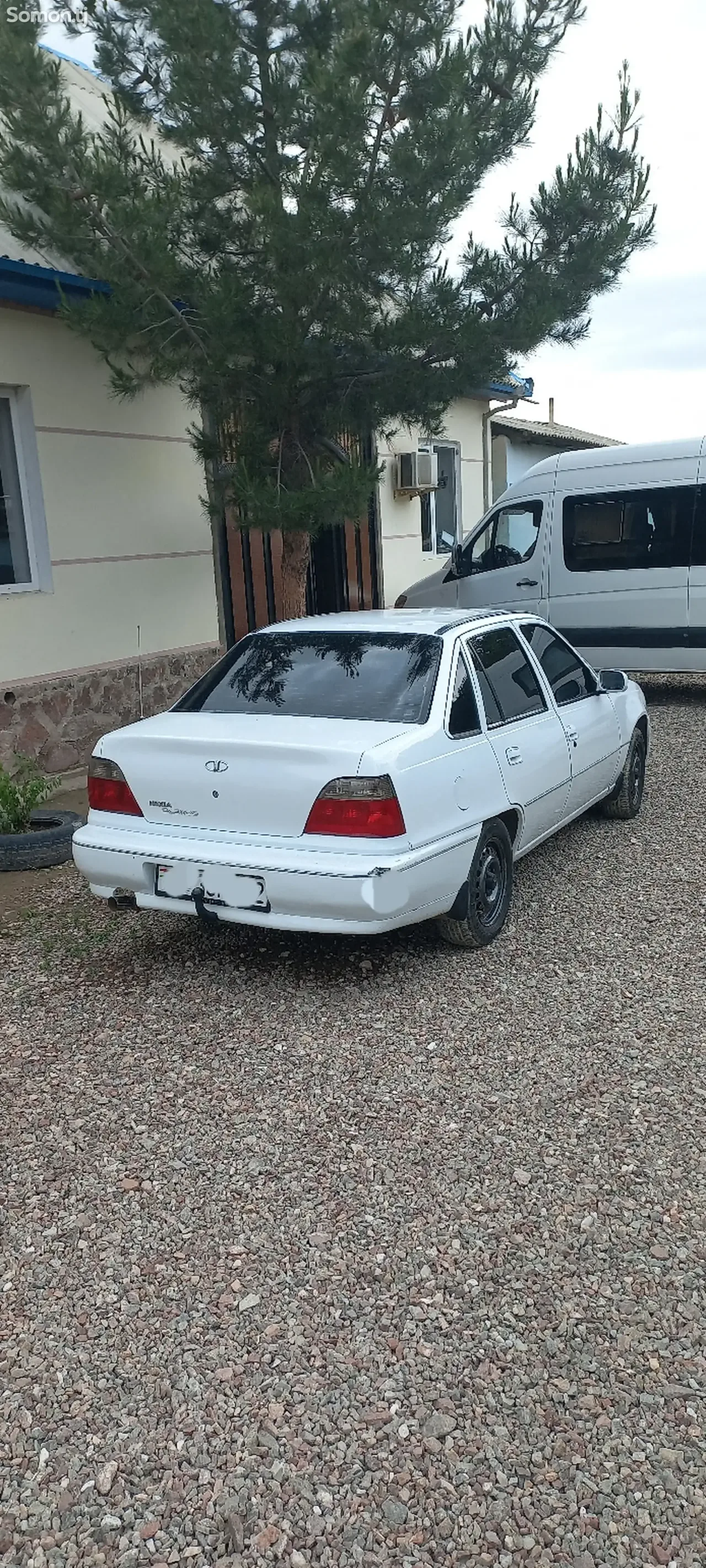 Daewoo Nexia 1994 · 1.5 MT