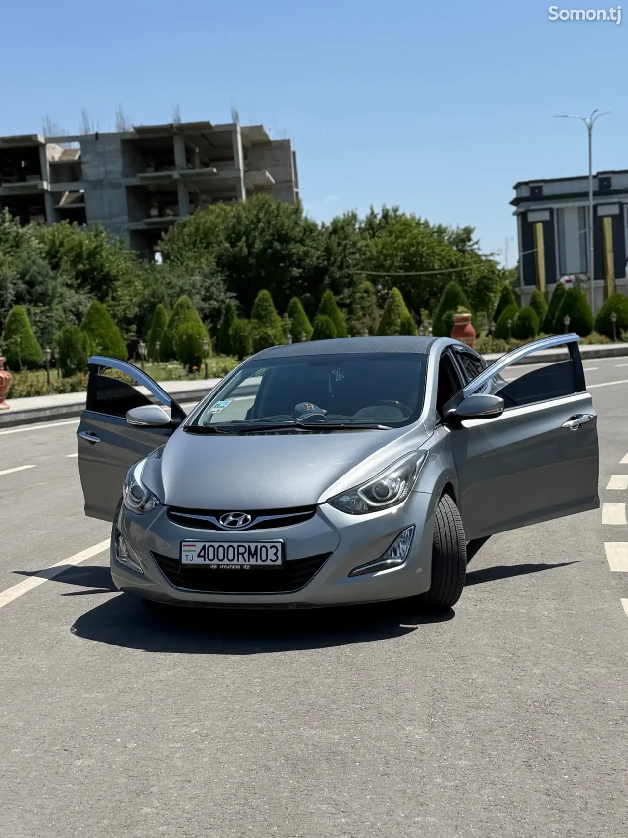 Hyundai Avante 2014 · 1.6 AT