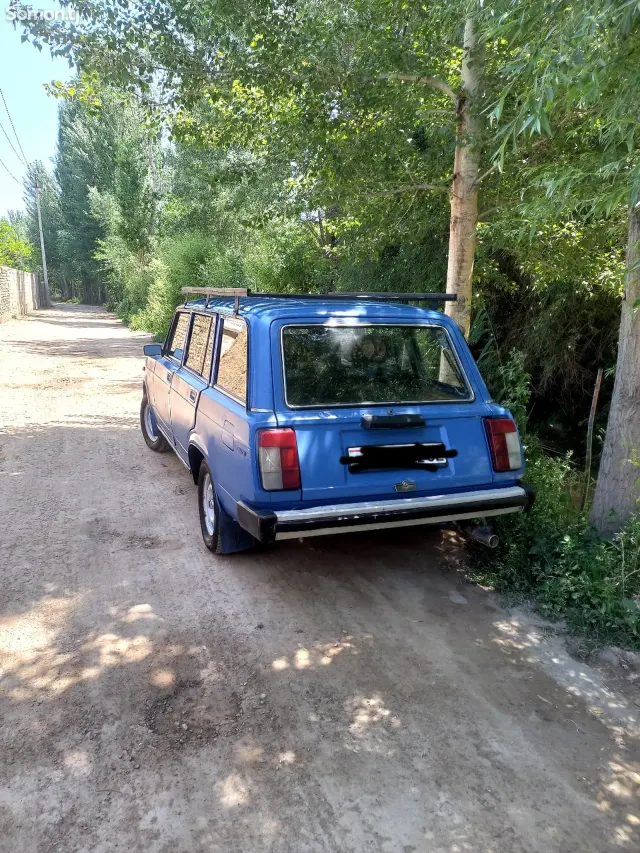 Lada (ВАЗ) 2104 1989 · 0.6 MT