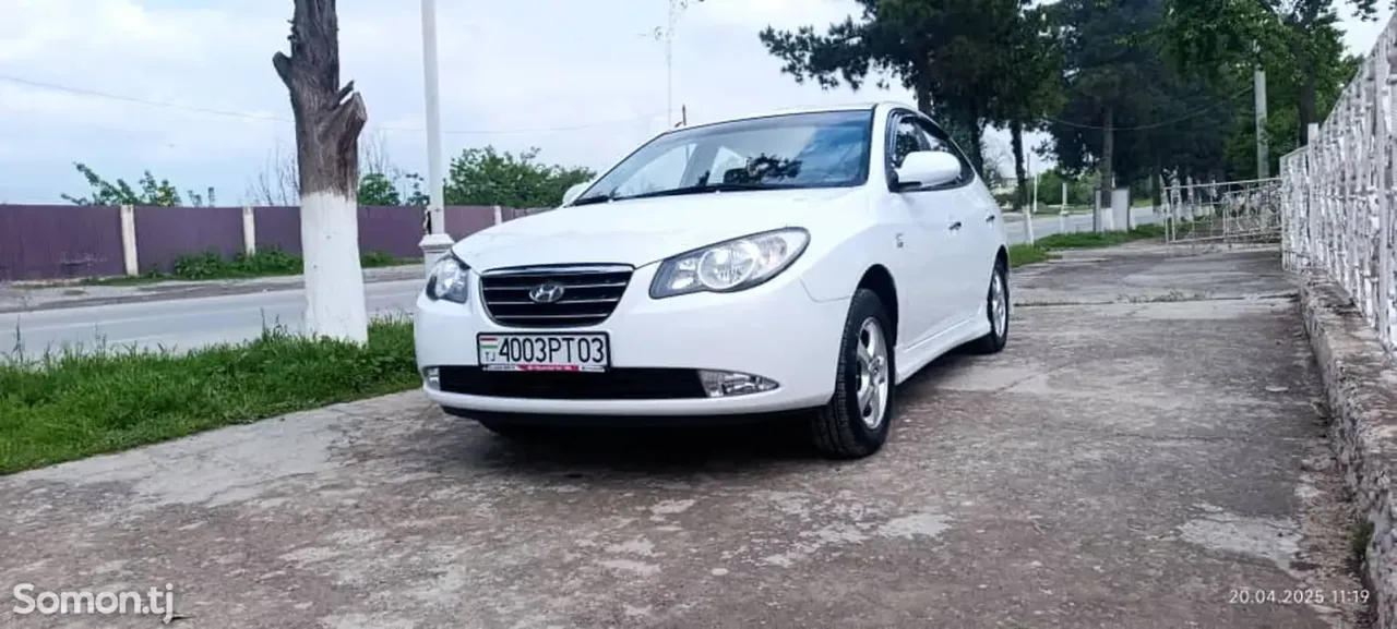 Hyundai Avante 2008 · 1.6 AT