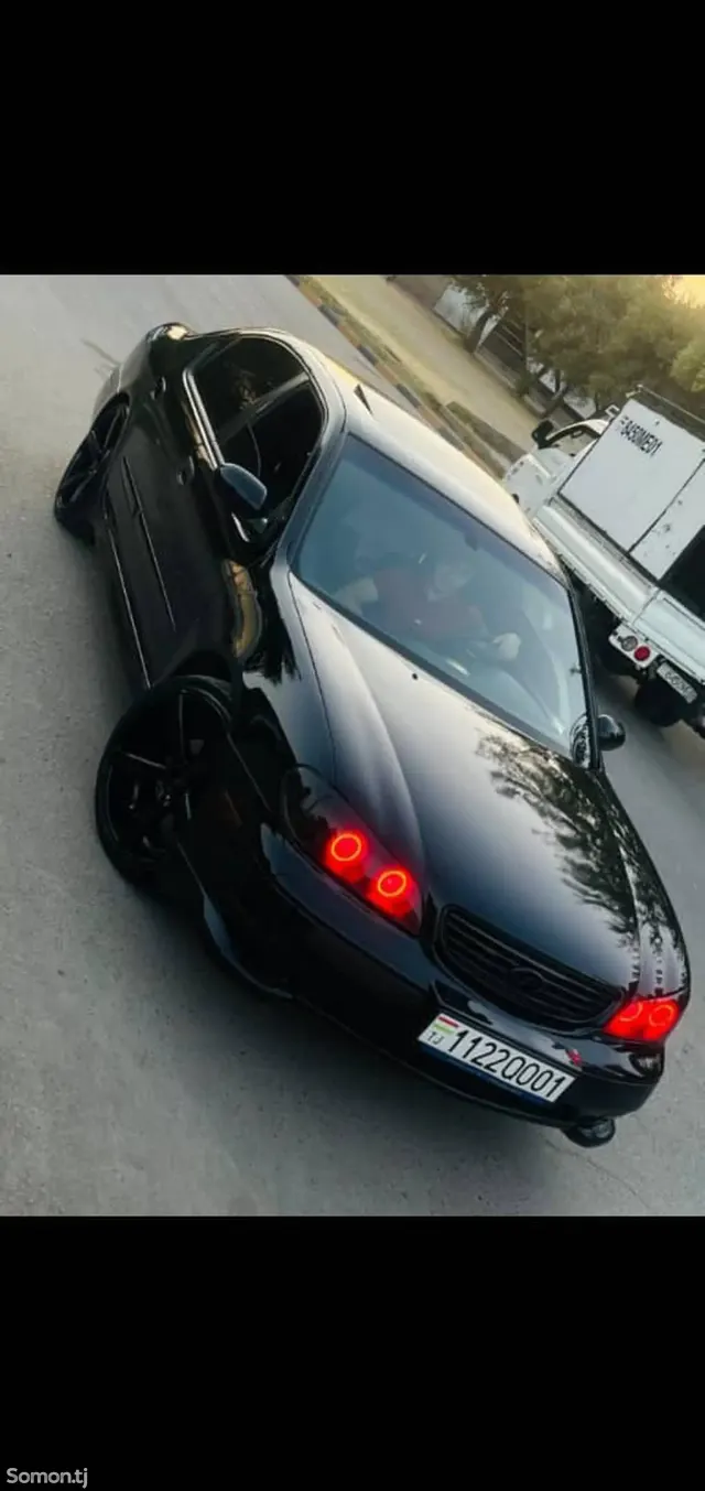 Nissan Maxima 2003 · 3.5 AT
