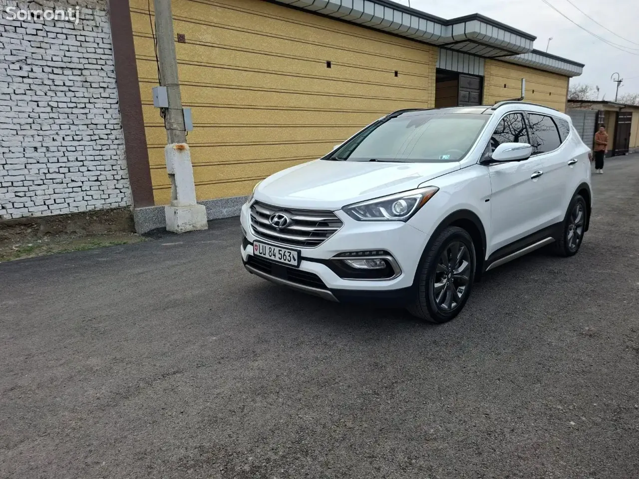 Hyundai Santa Fe 2016 · 2.0 AT