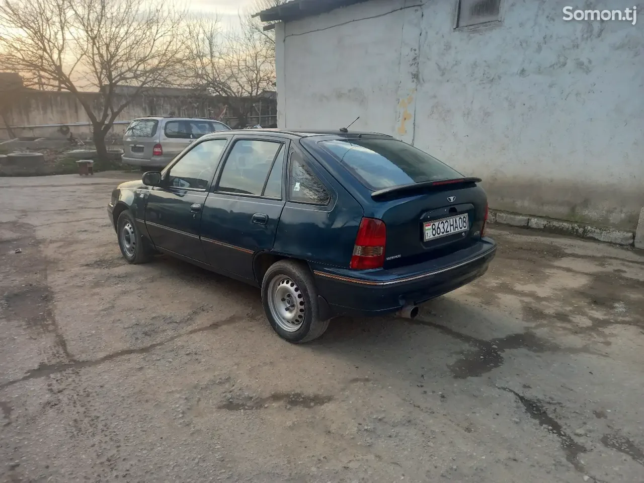 Daewoo Nexia 1995 · 1.6 MT