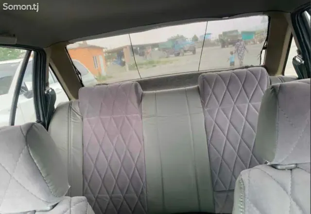 Daewoo Nexia 1996 · 1.6 MT