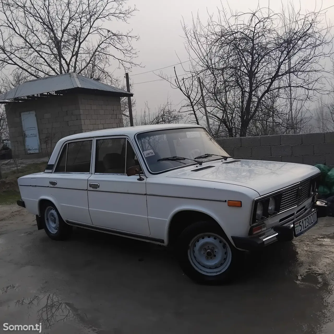 Lada (ВАЗ) 2106 1974 · MT