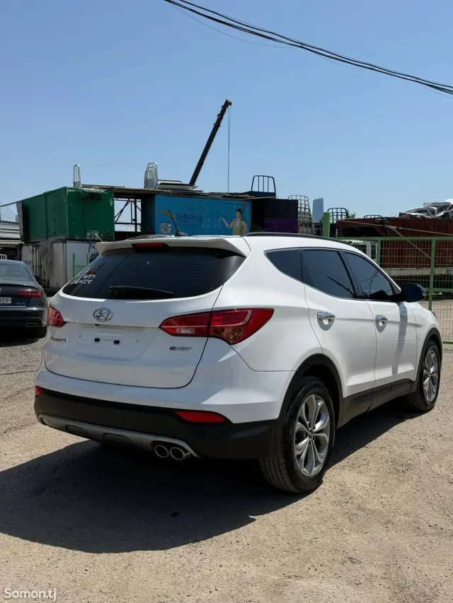 Hyundai Santa Fe 2014 · 2.0 AT