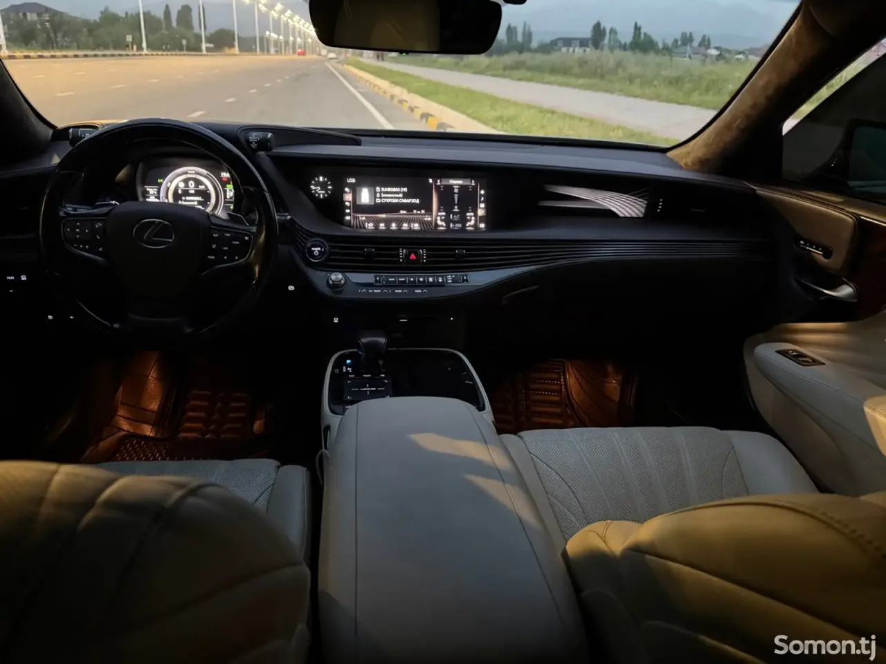 Lexus LS series 2020 · 5.0 AT
