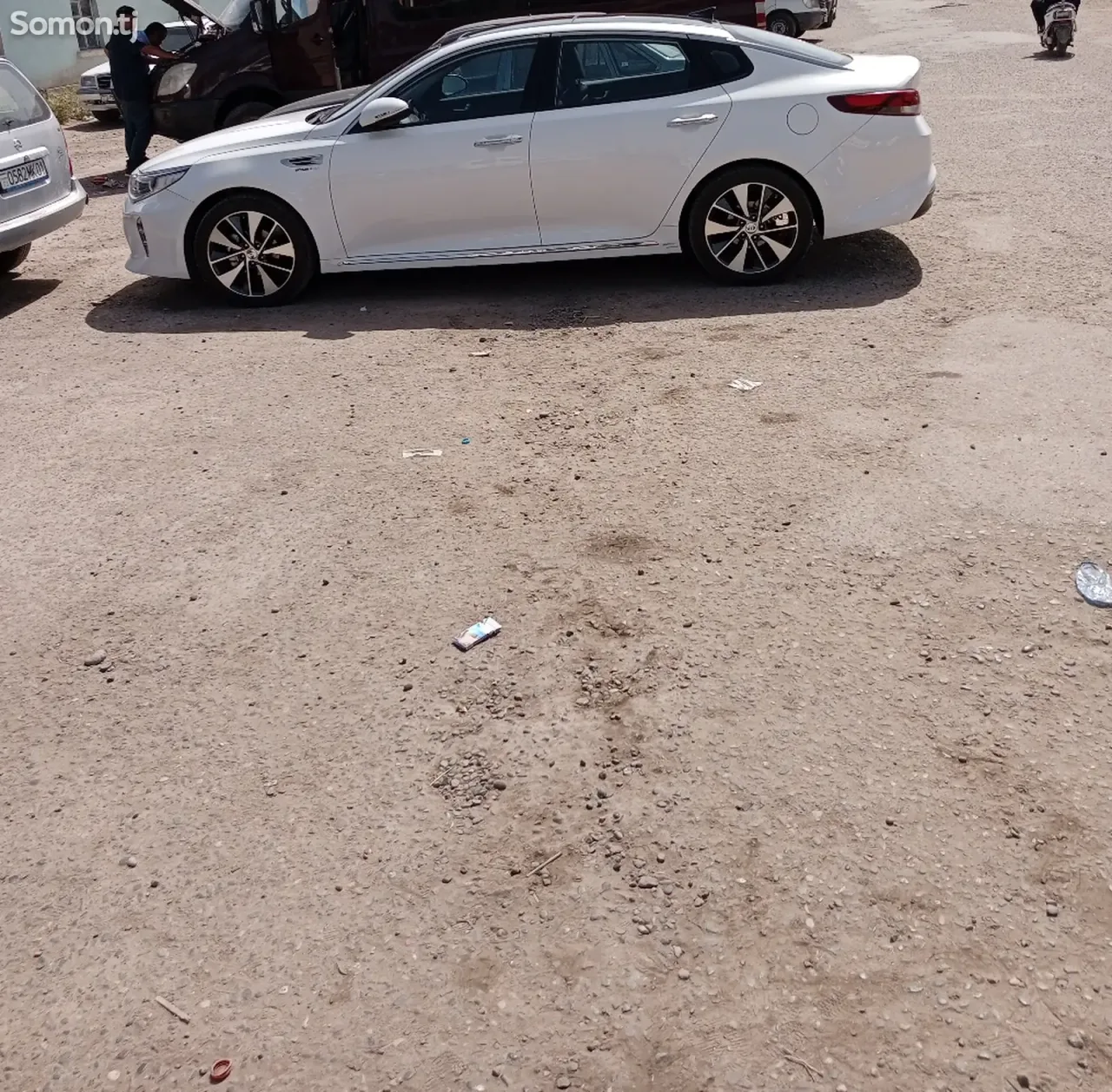 Kia K5 2016 · 2.0 AT