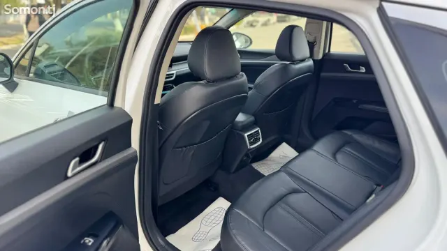 Kia K5 2020 · 2.0 AT