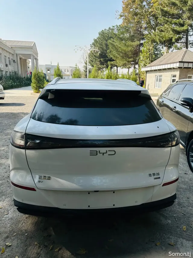 BYD Sea Lion 06 2026 · AMT