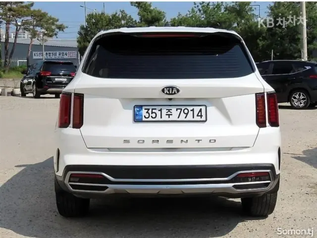 Kia Sorento 2021 · 2.2 AT