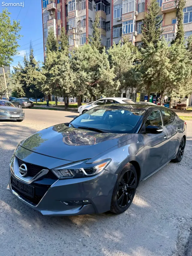 Nissan Maxima 2017 · 3.5 AT