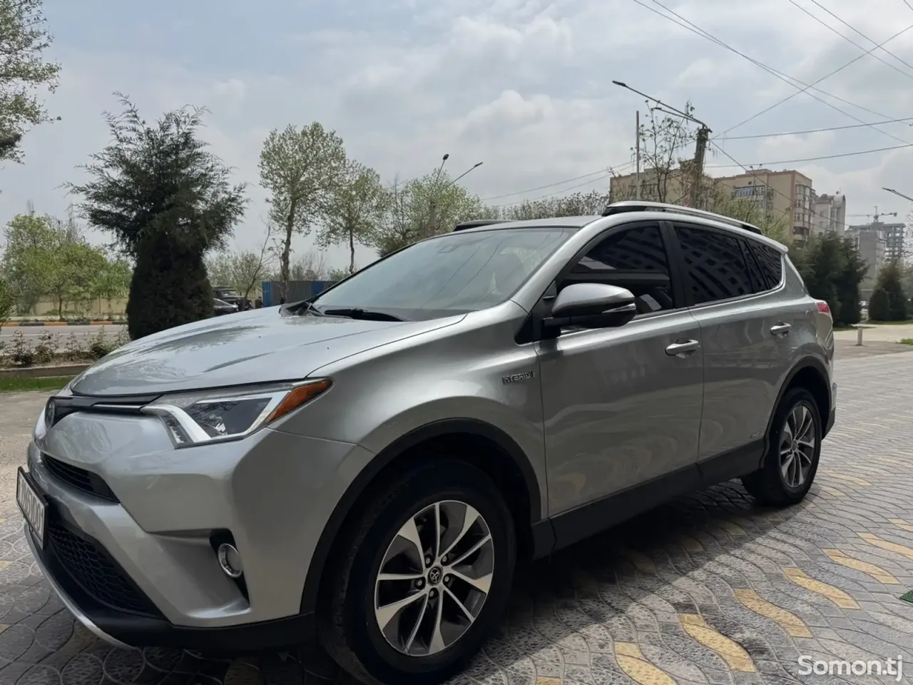 Toyota RAV 4 2017 · 2.5 AT
