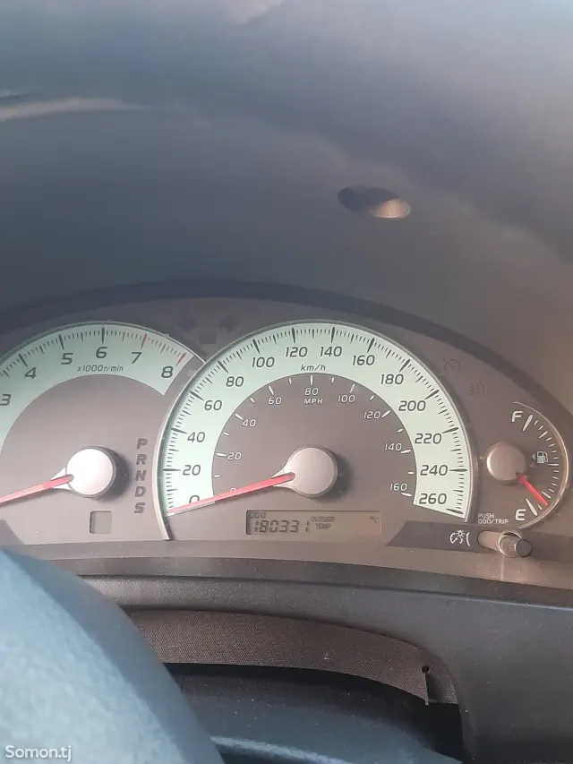Toyota Camry 2010 · 2.5 AT