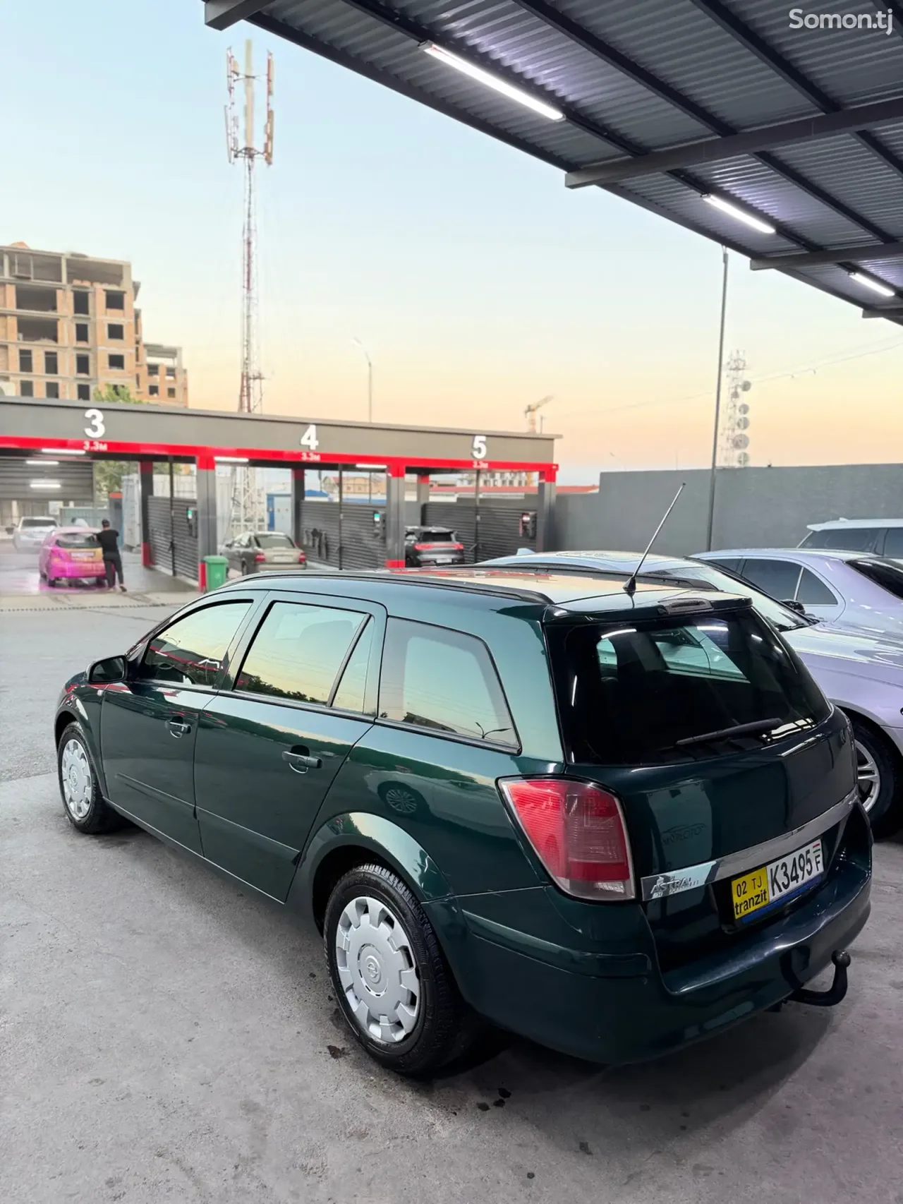 Opel Astra H 2006 · 1.6 MT