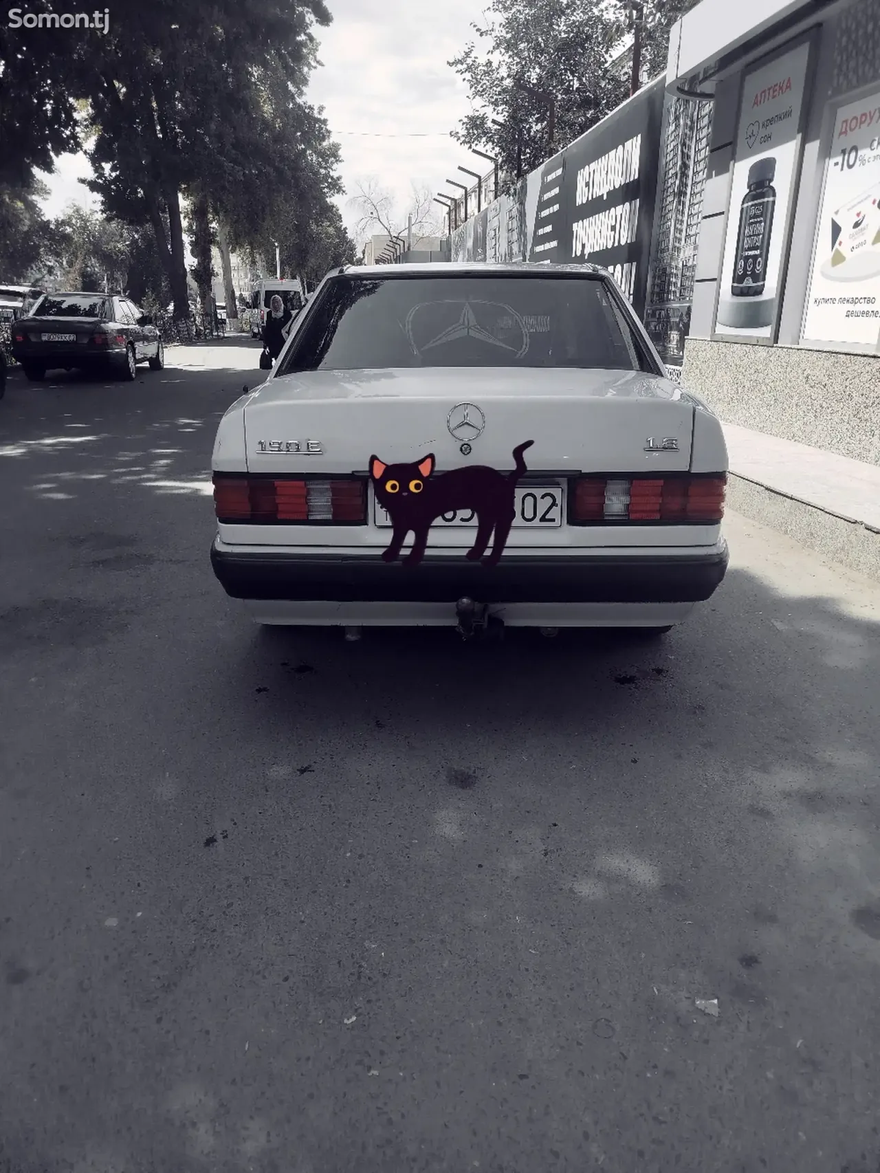 Mercedes-Benz W201 1992 · 1.8 MT