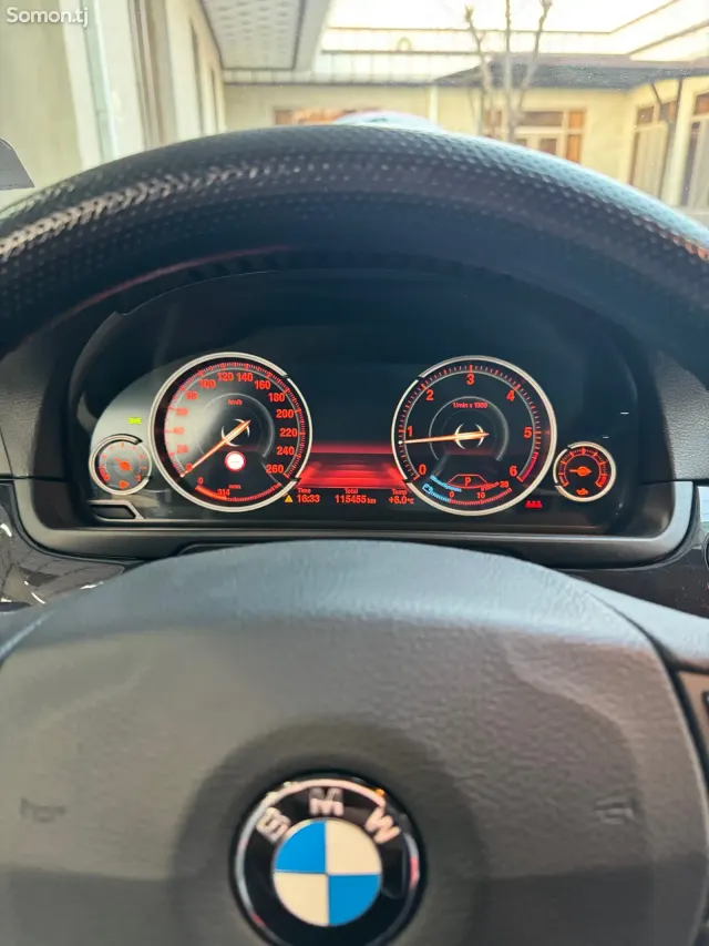 BMW 5 series 2014 · 2.0 AT