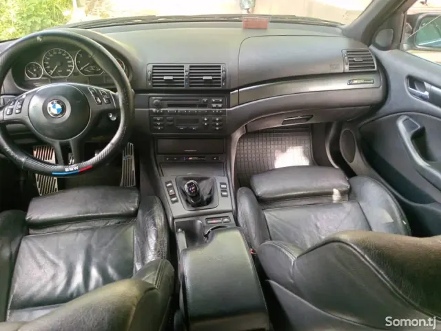 BMW 3 series 2004 · 2.0 MT