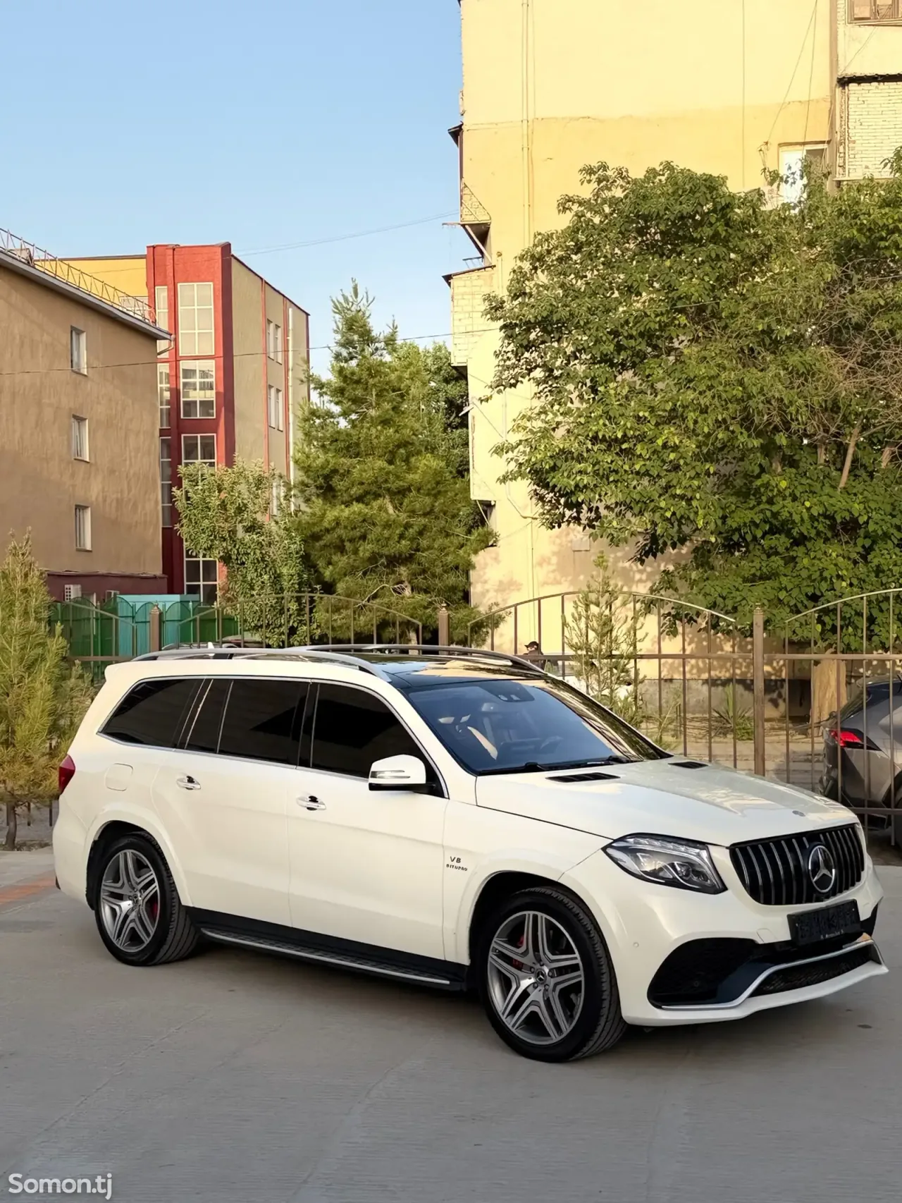 Mercedes-Benz GL class 2014 · 6.3 AT