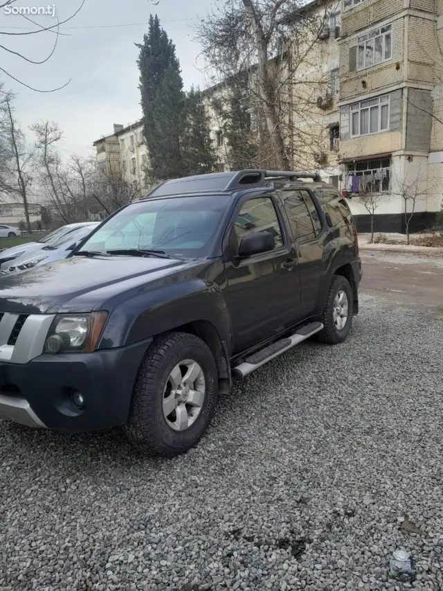 Nissan X-Terra 2010 · 2.4 AT