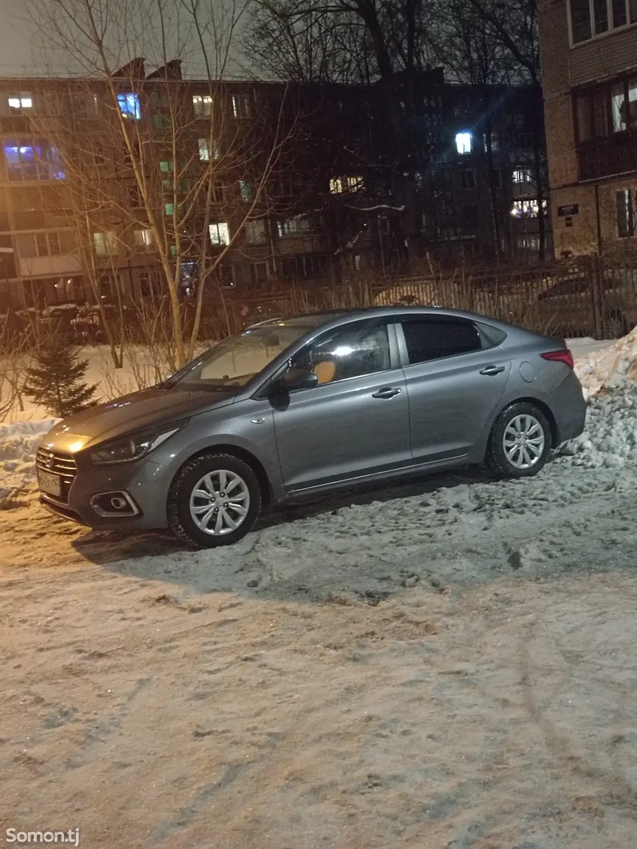 Hyundai Solaris 2018 · 1.6 MT