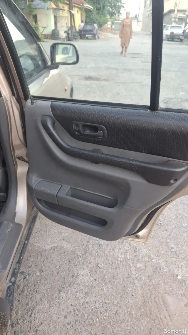 Honda CR-V 2001 · 2.4 AT