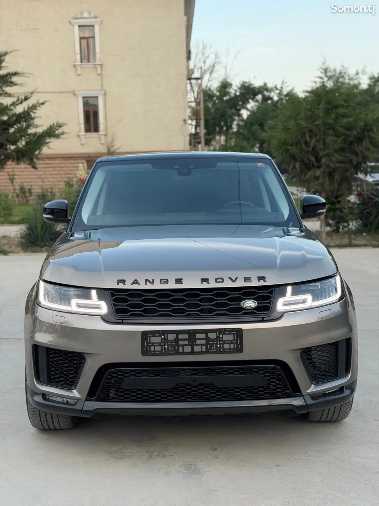 Land Rover Range Rover Sport 2018 · 3.0 AT