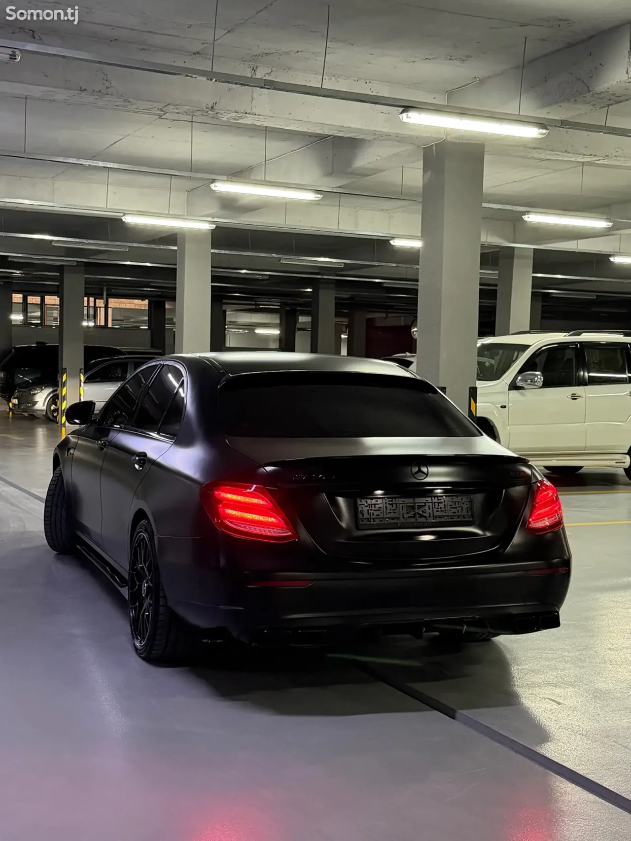 Mercedes-Benz E class 2016 · 2.0 AT