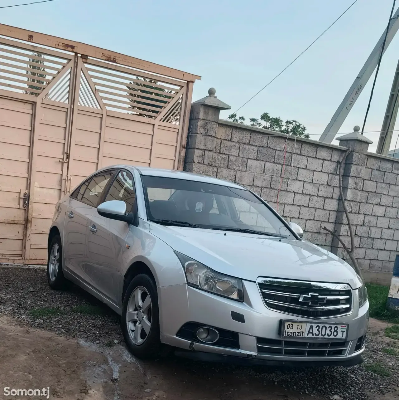 Chevrolet Cruze 2009 · 1.8 MT