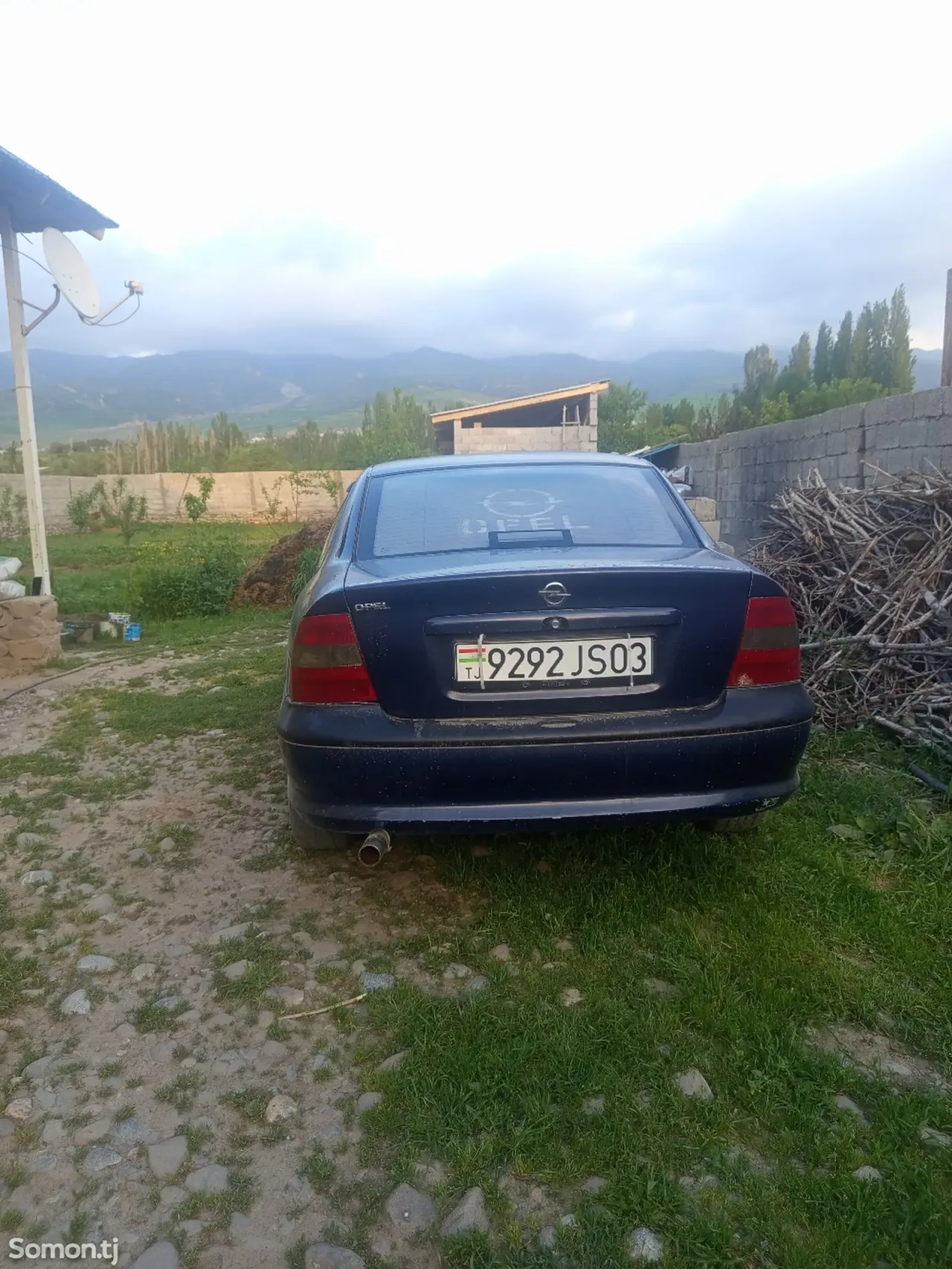Opel Vectra B 1997 · 1.8 MT