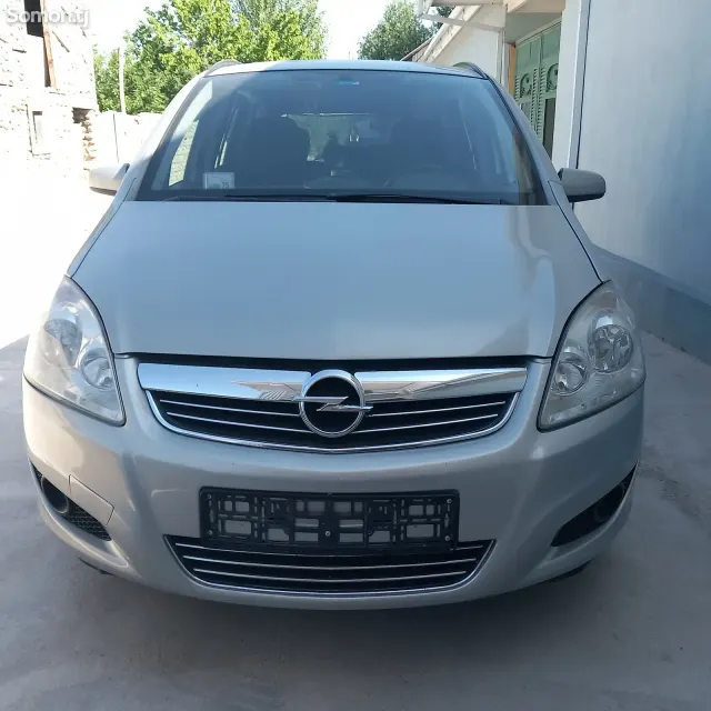 Opel Zafira 2008 · 1.8 MT