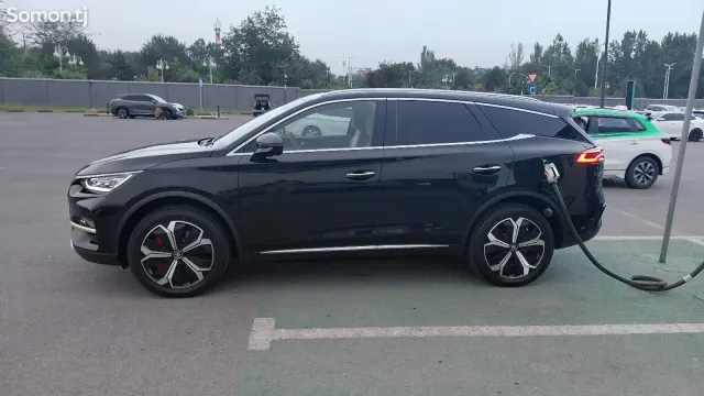 BYD Tang 2022 · 5.5 AT