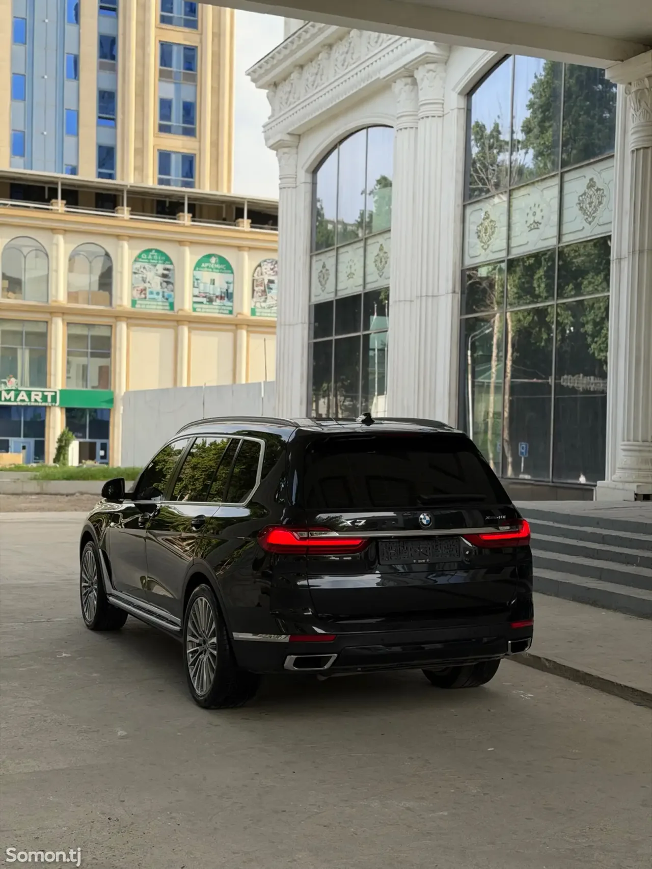 BMW X7 2020 · 4.0 AT